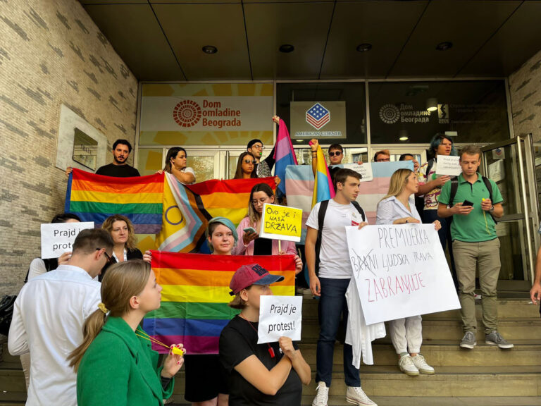 Activists in front of Dom Omladine, Pride House - Belgrade. Photo: BIRN/Jovan Ilic.