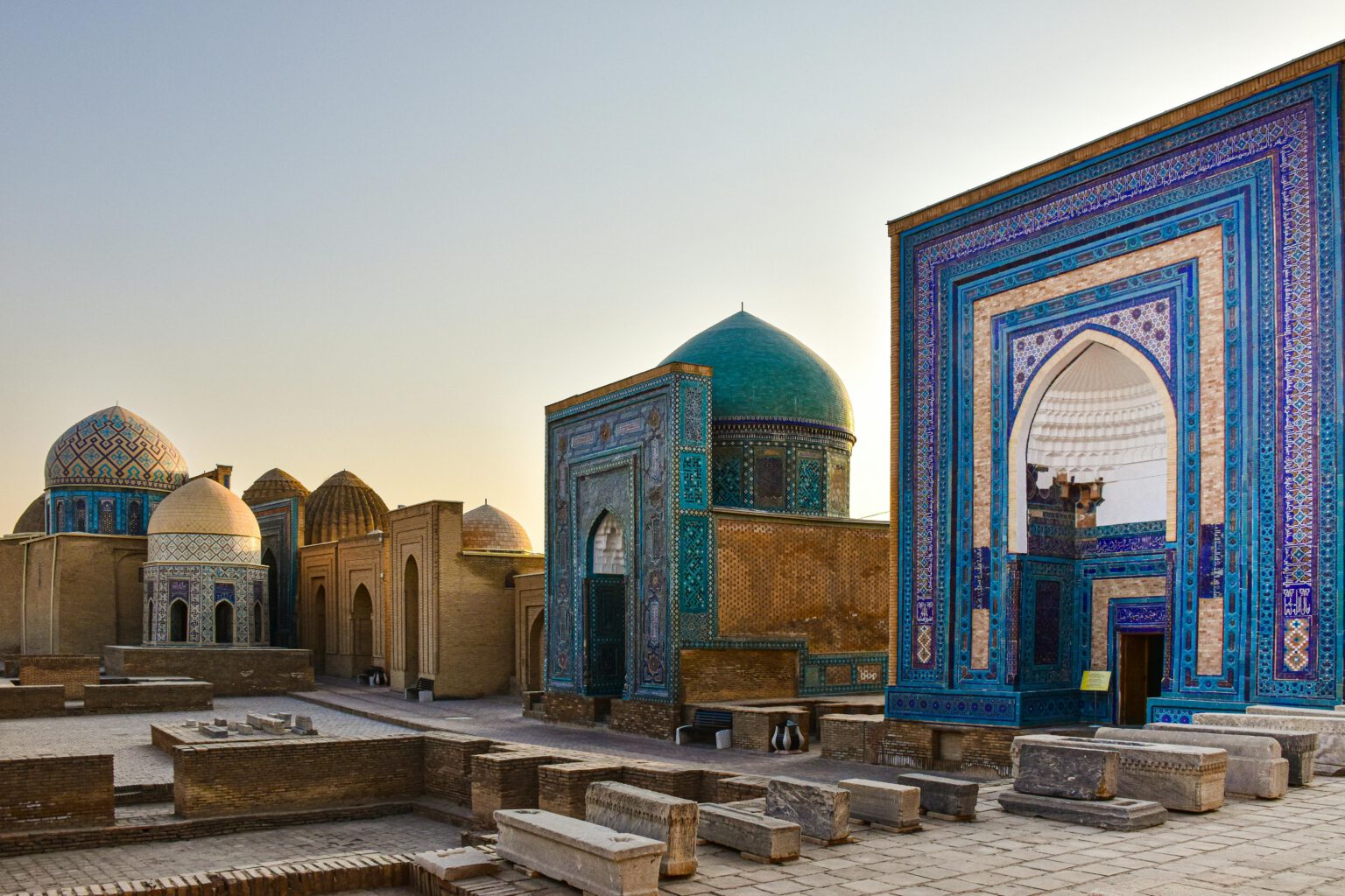 Samarkand: tiles buildings a dusk